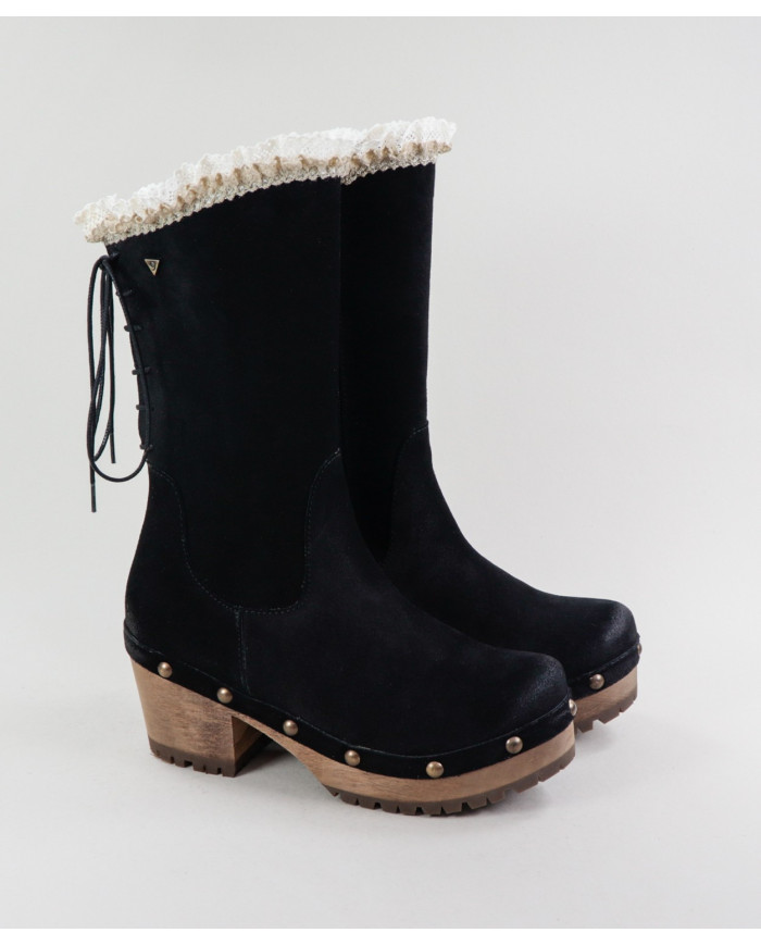 Women's Black Boots Ginova with Cords