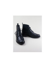 Botas Rasas Pretas de Senhora Ginova com Atacadores