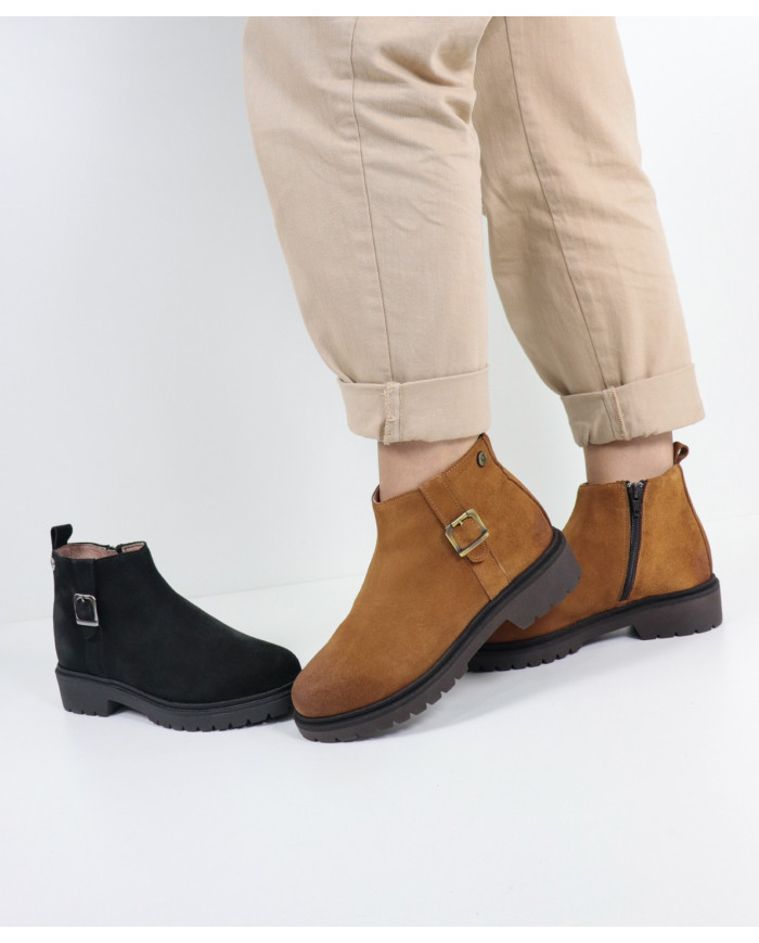 Botas de Senhora Ginova com Fecho