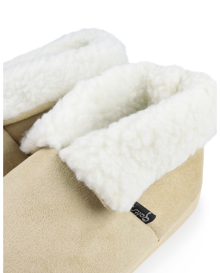 Pantufas de Mulher Bege com Pelo