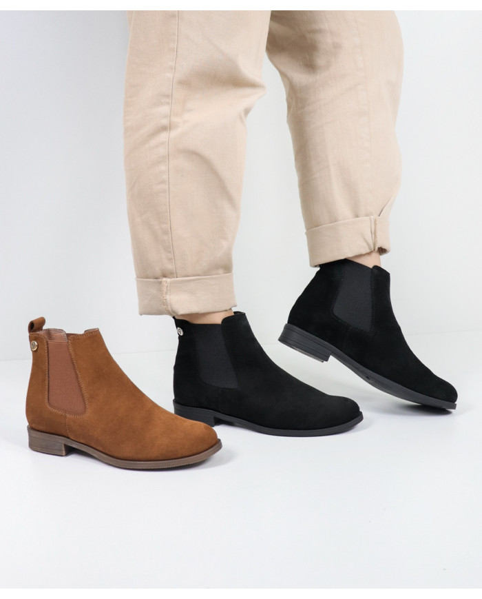 Botas Ginova Femininas em Camurça