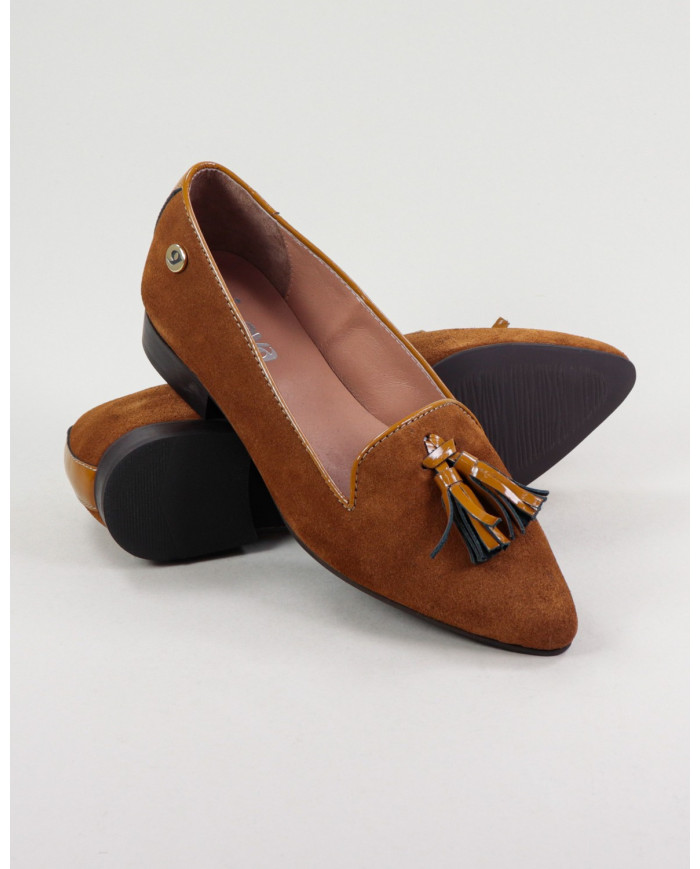 Camel Rasos Ginova Shoes with Berloques