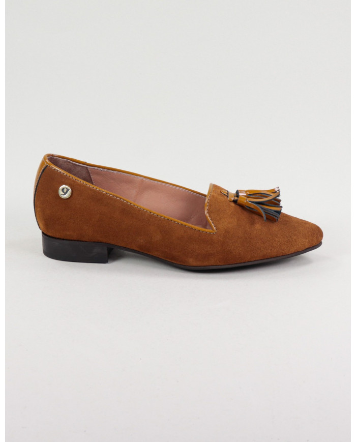 Camel Rasos Ginova Shoes with Berloques