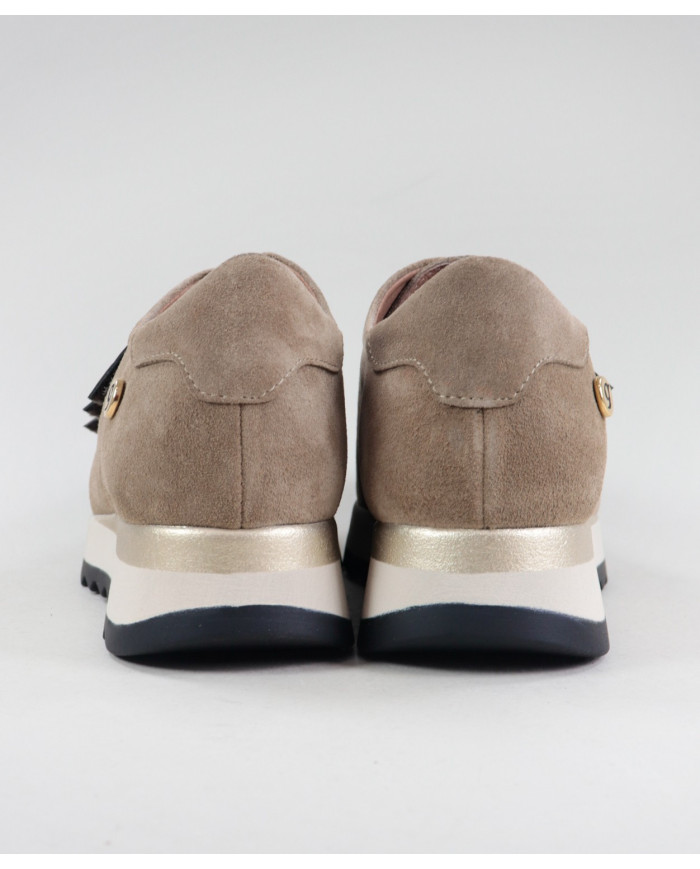 Taupe Ginova shoes with Strips in Velcro