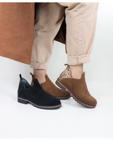 Botins Rasos Ginova com Recorte