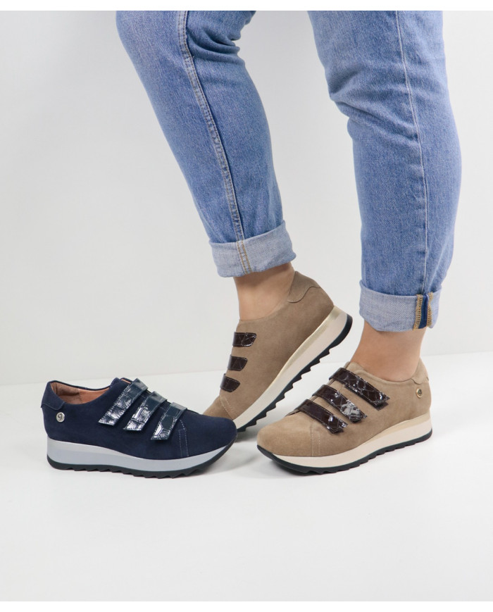 Sapatilhas Ginova com Tiras em Velcro