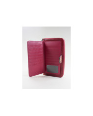Lady's Bordo Wallet with Texture