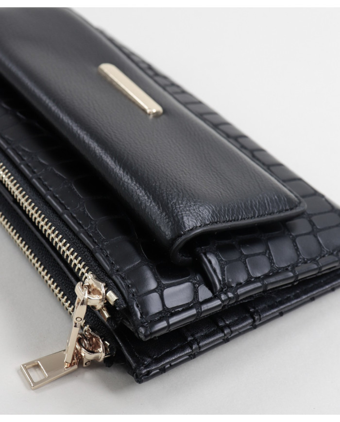 Carteira Feminina Preta com Várias Divisórias