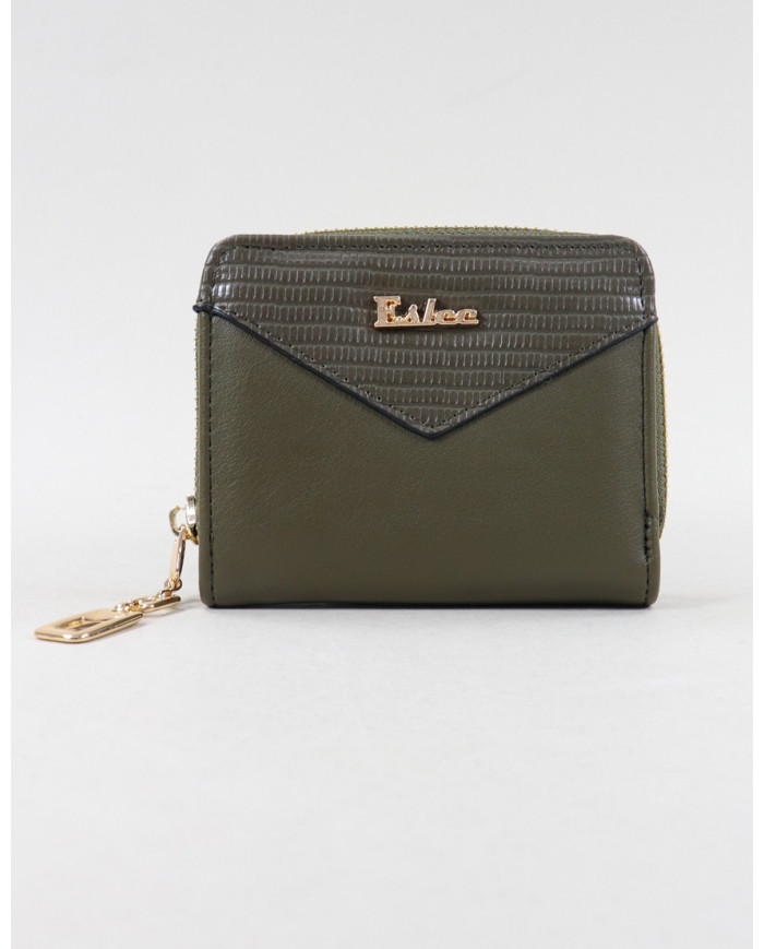 Ladies Green Wallet with Clasp