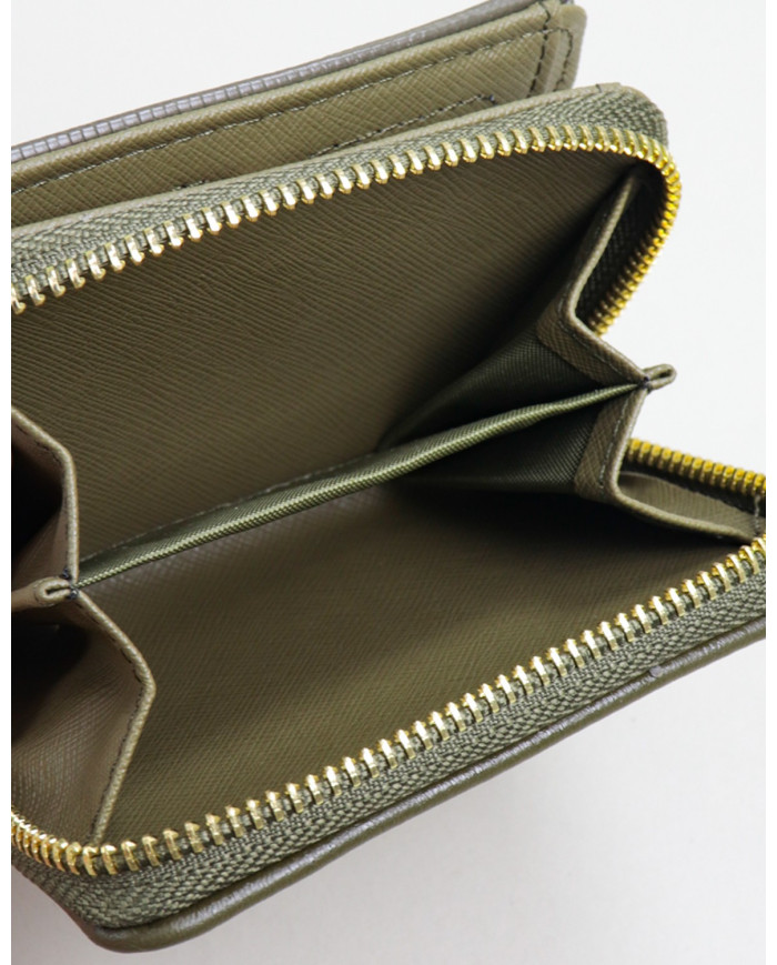 Ladies Green Wallet with Clasp