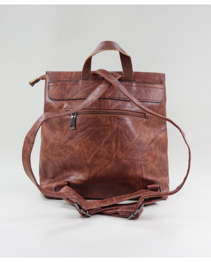 Mochila Castanha com Aplicação Decorativa