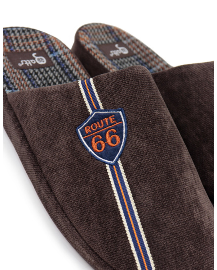 Chinelos de Quarto Castanhos de Homem Route 66