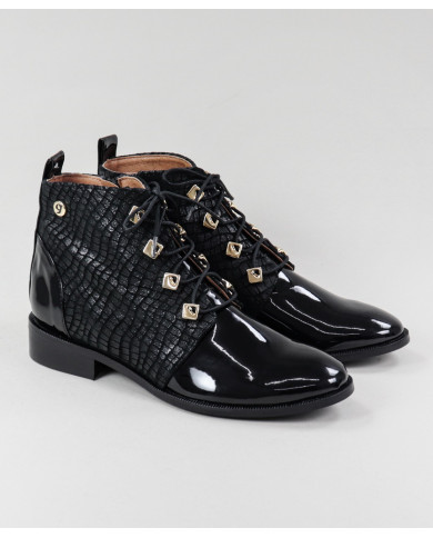 Ginova Rasos Botins with Metallic Apliques
