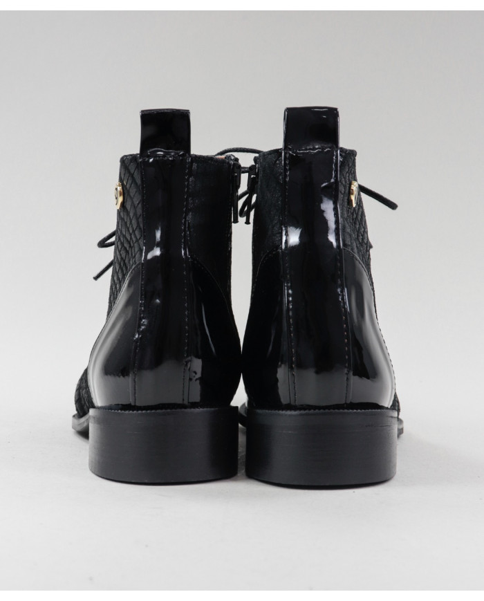 Ginova Rasos Botins with Metallic Apliques