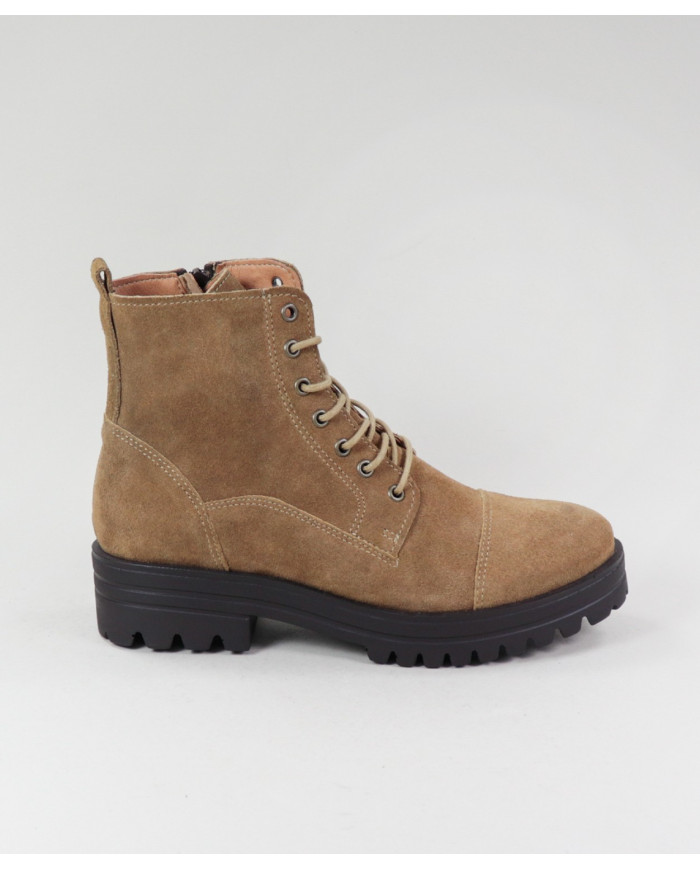 Camel Rasos Ginova Boots with Wholesalers