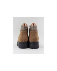 Botins Camel Rasos Ginova em Camurça