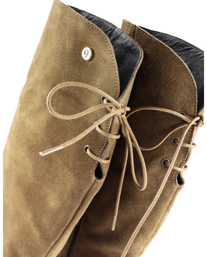 Bota Taupe Rasa Cano Alto Ginova