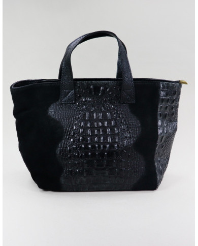 Mala Preta de Senhora de Mão em Pele