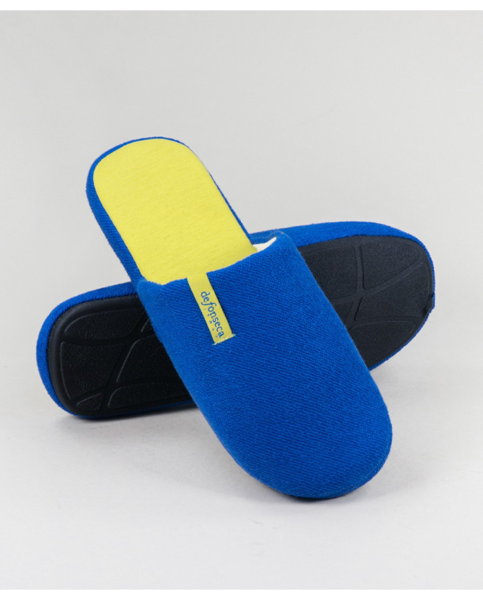 Men's Room Slippers with Two Tons