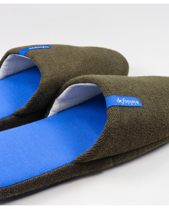 Men's Room Slippers with Two Tons