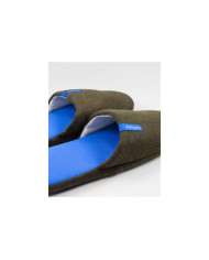 Men's Room Slippers with Two Tons