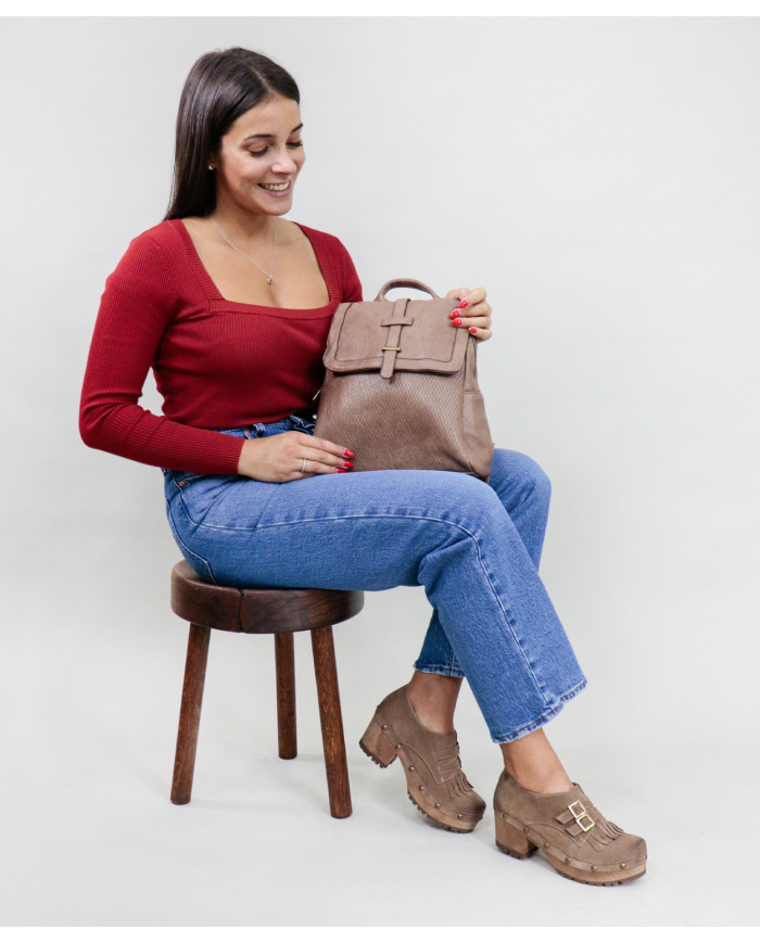 Damas Taupe Mochila con tira decorativa
