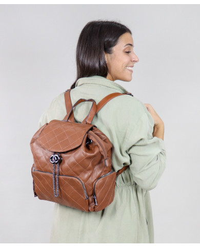 Mochila Camel de Senhora com Aplique Ajustável