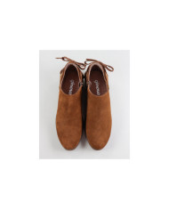 Botas Camel Rasas Ginova com Atacadores Atrás