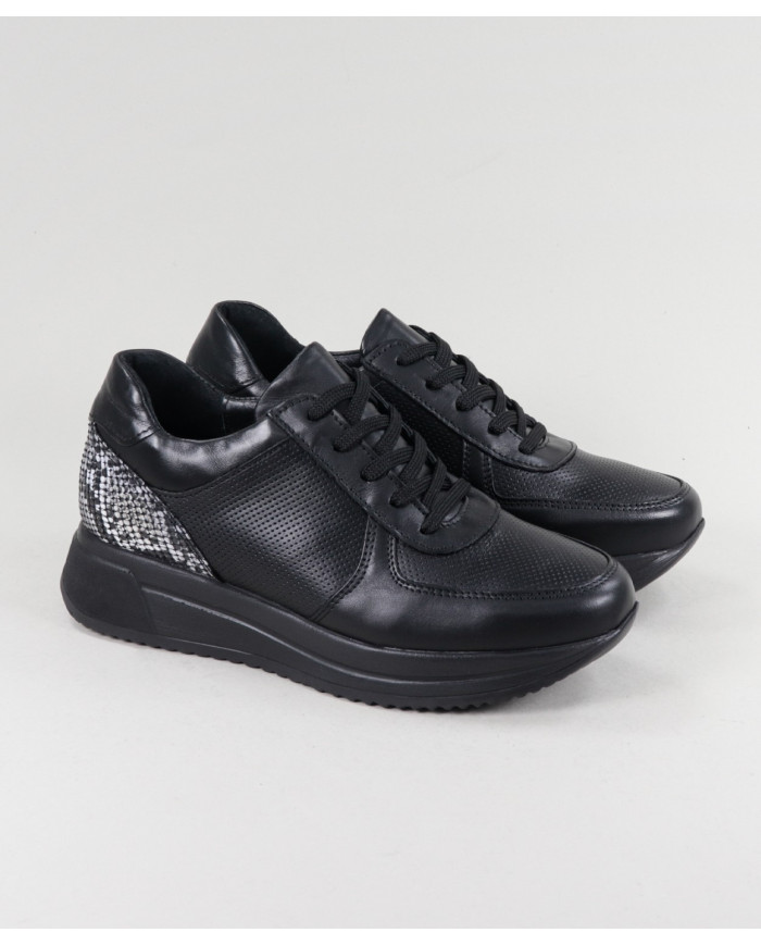 Lady Ginova de Cunha shoes