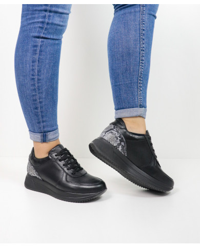 Lady Ginova shoes in Cunha