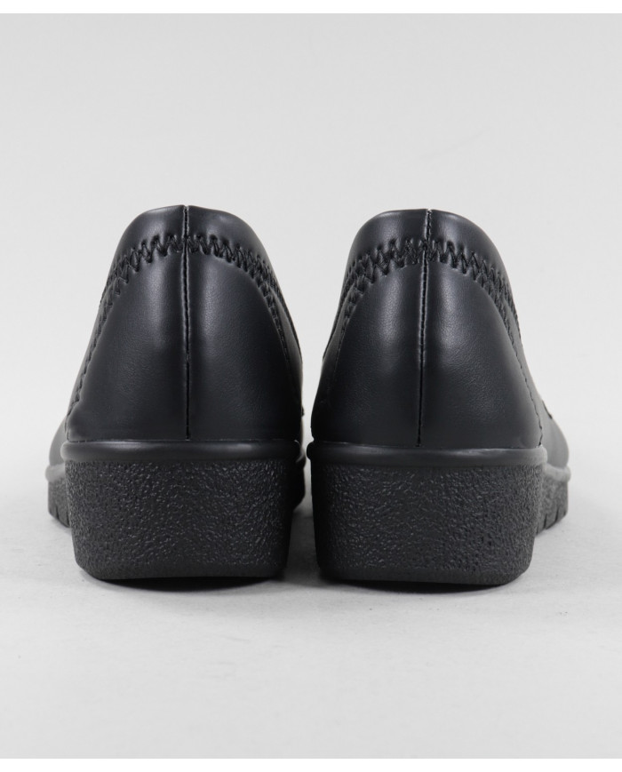 Lady Ginova Shoe with Seams