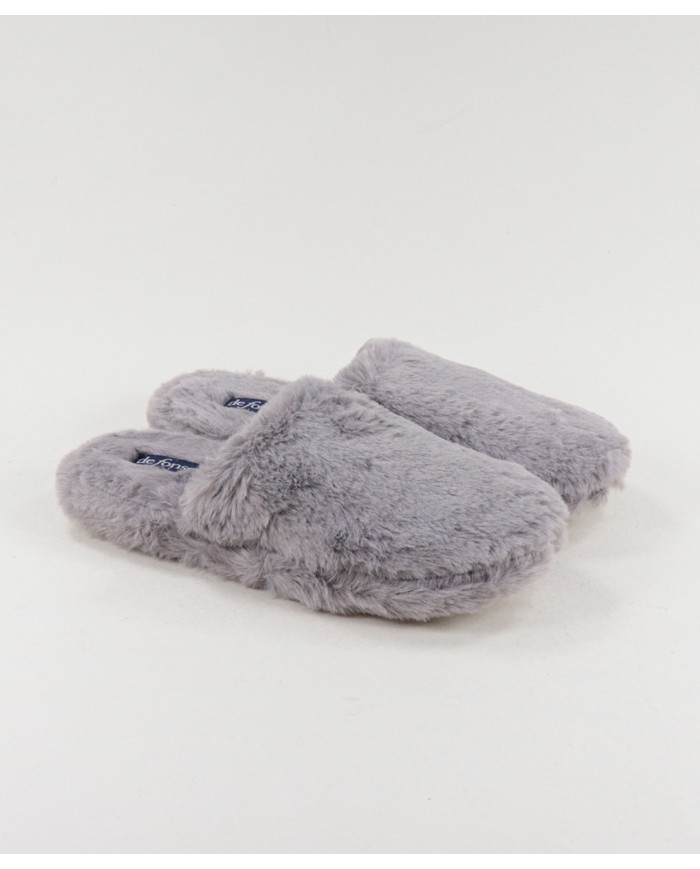 Zapatillas de habitación de damas en Pelo