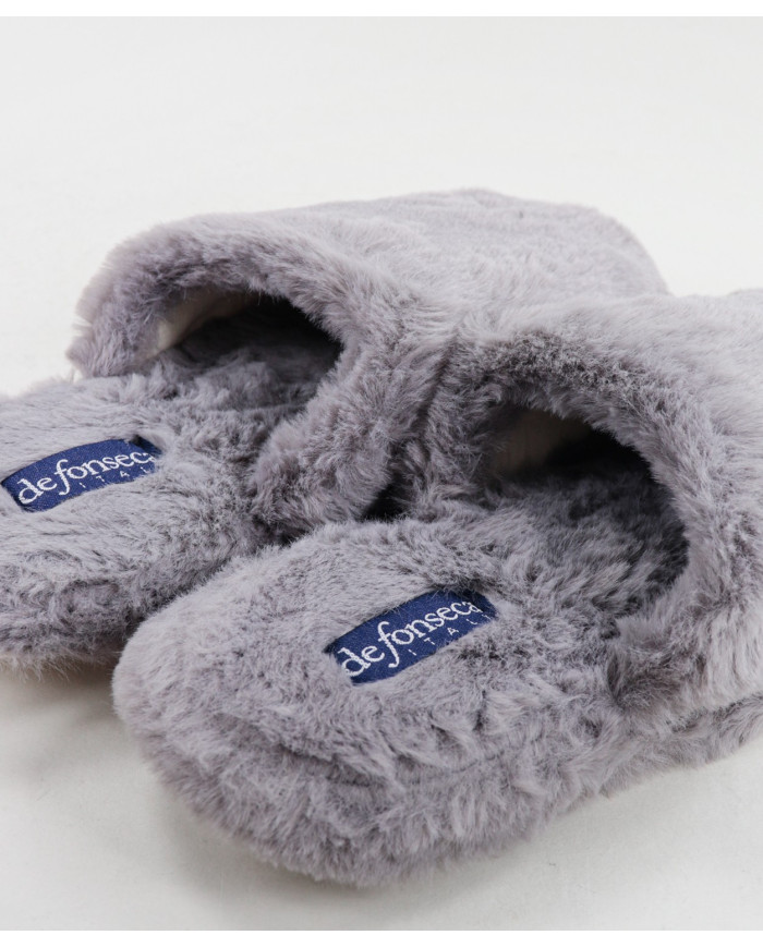 Zapatillas de habitación de damas en Pelo