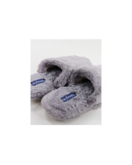 Ladies Room Slippers in Pelo