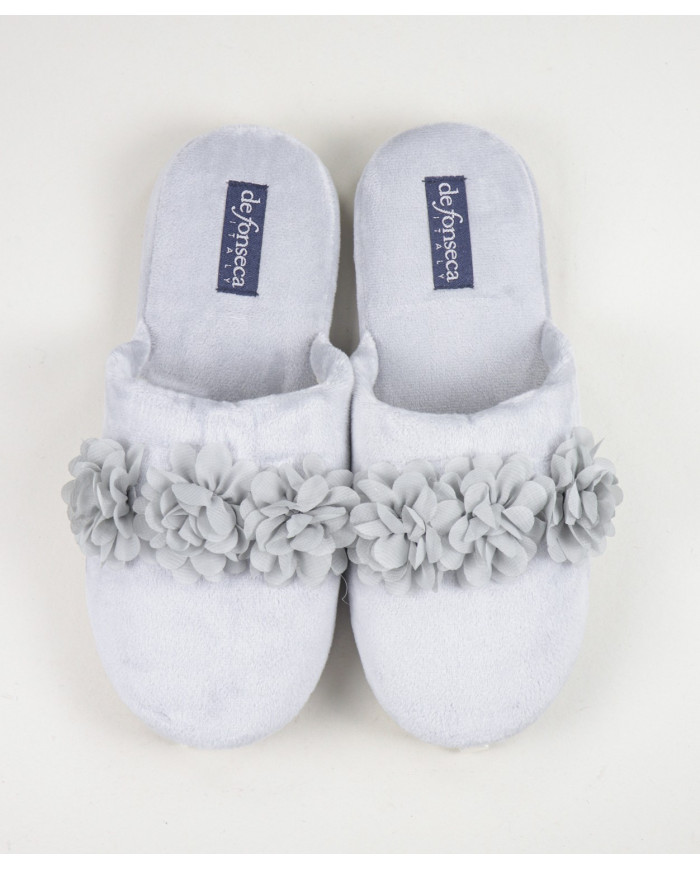 Ladies Room Slippers with Fabric Flowers