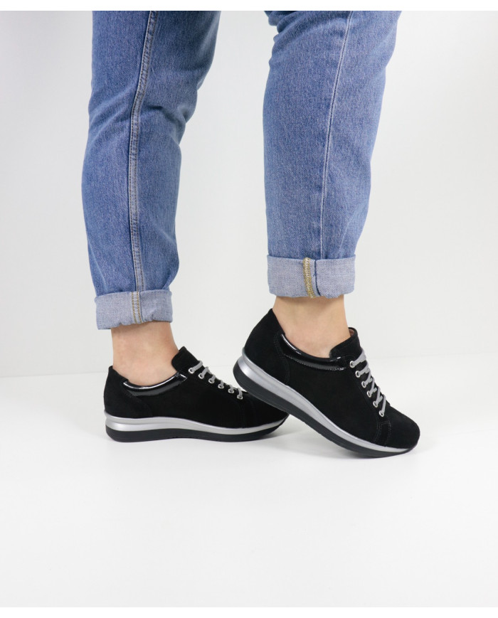 Lady Ginova Black Sneakers from Wholesalers