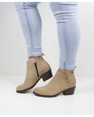 Taupe Women's Boots Ginova with Folho Franzido