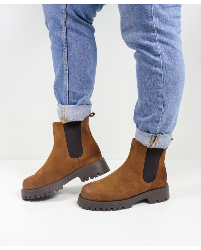 Camel Women's Buttons Ginova with Elastic