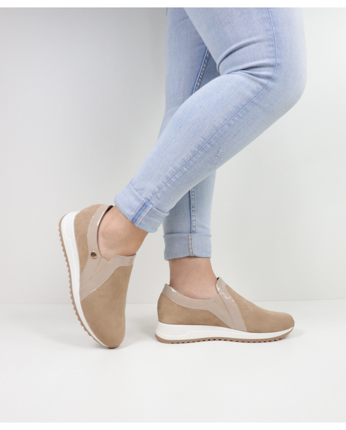 Sapatilhas Taupe Ginova com Elásticos nas Laterais