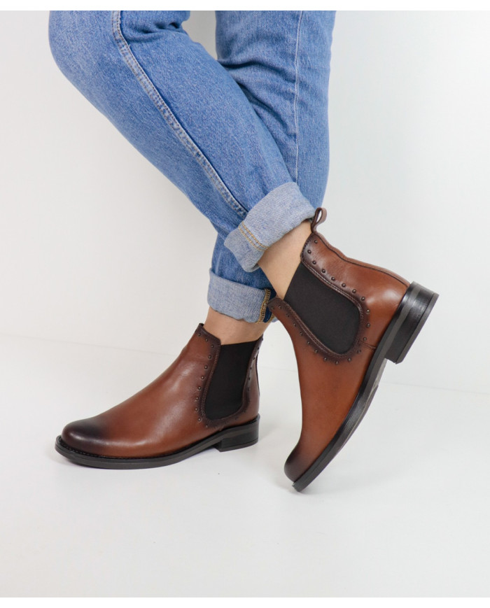 Camel Rasas Ginova boots with Elastic and Tachas