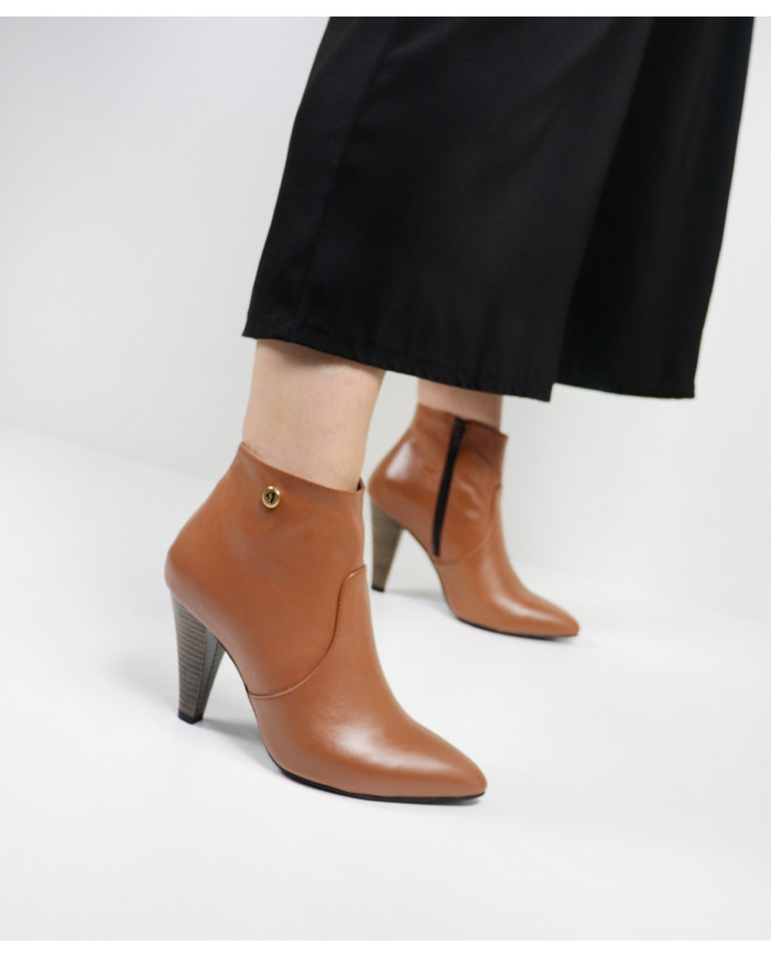 Botins Camel de Senhora Ginova em Pele