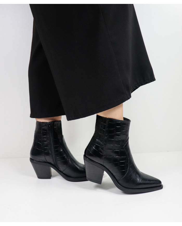 Botas Texana de tacón medio Ginova