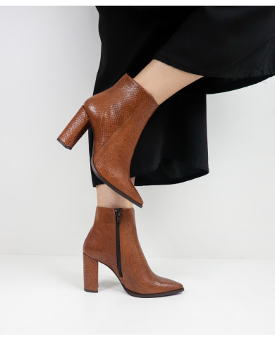 Botas de Salto Alto Ginova com Pele Gravada