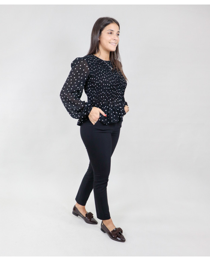 Sapatos Castanhos Rasos Ginova Envernizados com Laço