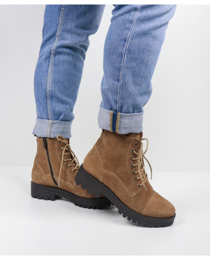 Camel Rasos Ginova Boots with Wholesalers