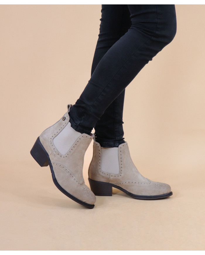Women's Taupe Boots with Elastic Ginova
