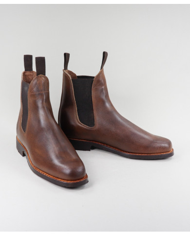 Botas Ginova com Elástico nas Laterais