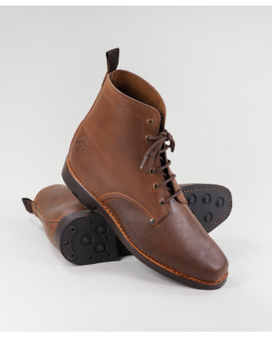 Botas Ginova com Atacadores