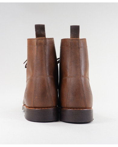 Botas Ginova com Atacadores