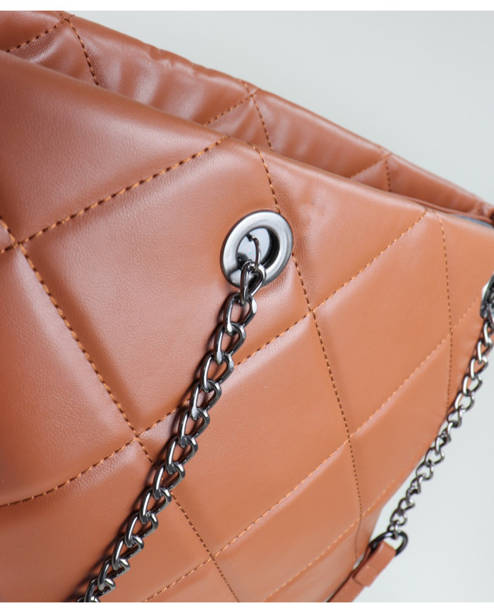 Lady Camel Bag with Handles in Chains